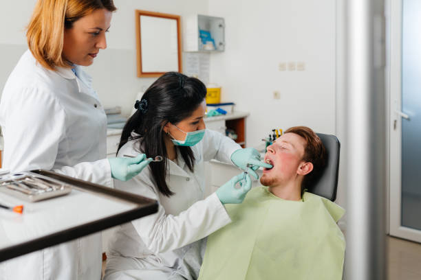 Best Cosmetic Emergency Dentistry in East Douglas, MA
